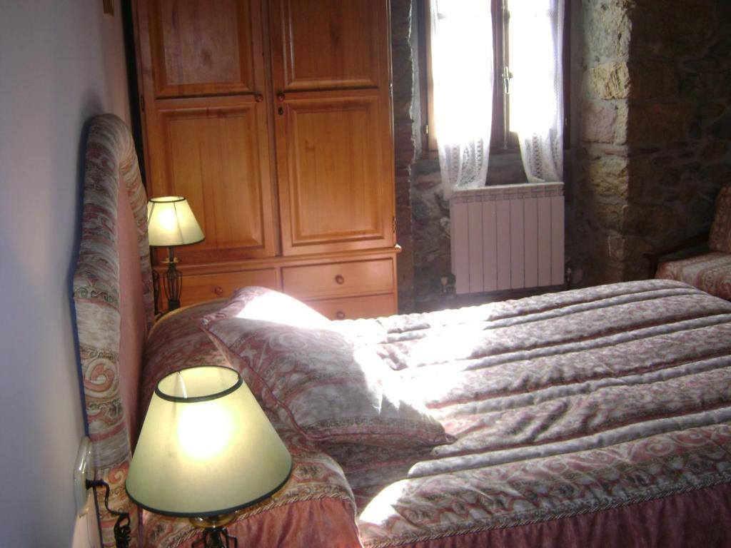 Hostal Venta San Blas Almándoz Quarto foto