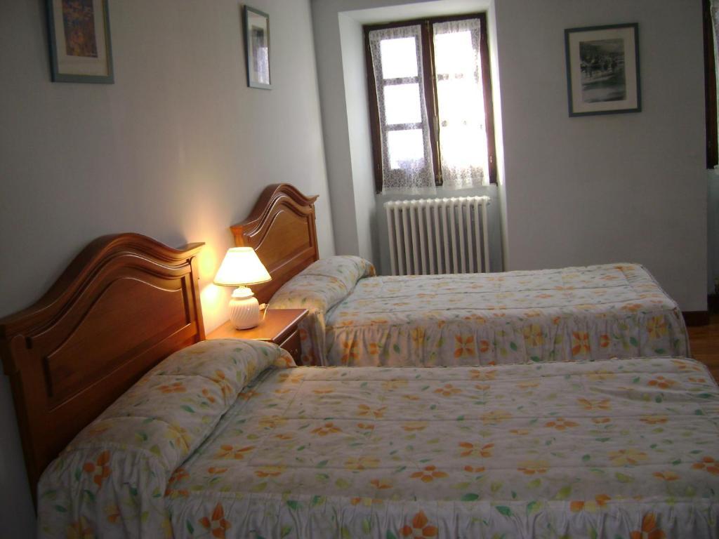 Hostal Venta San Blas Almándoz Quarto foto